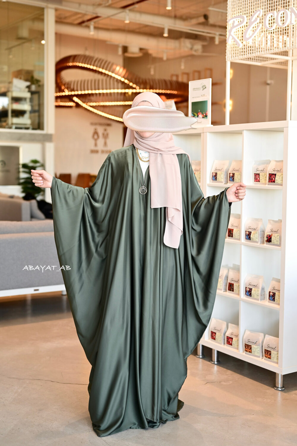 Abaya Layla in Moss