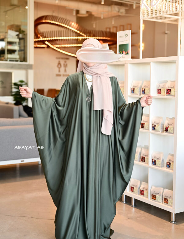 Abaya Layla in Moss