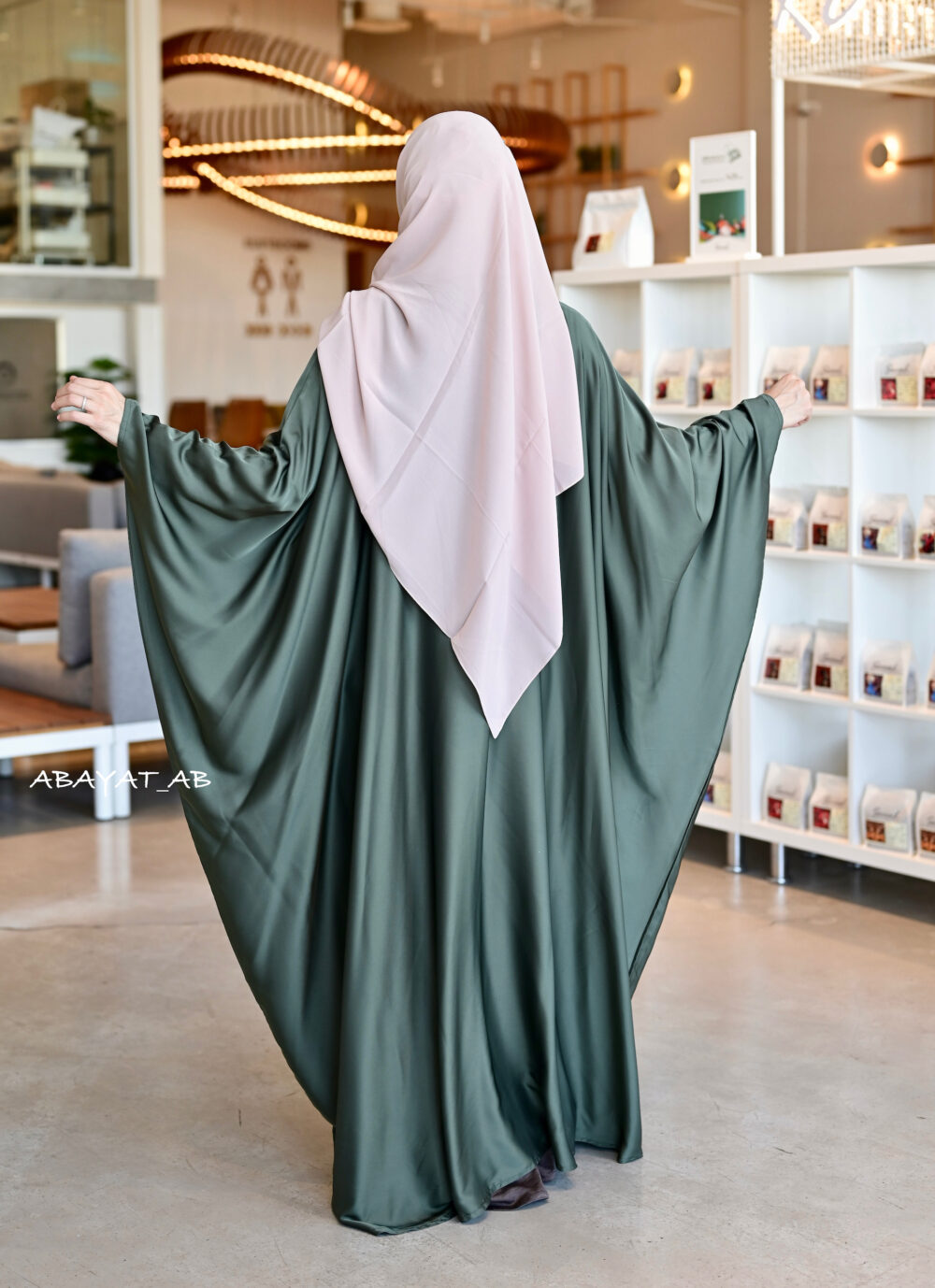 Abaya Layla in Moss 3